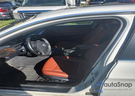 2011 BMW 335I z USA, uszkodzony, nr VIN WBAPM5C53BE577244